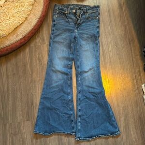American eagle bell bottom jeans size 6
